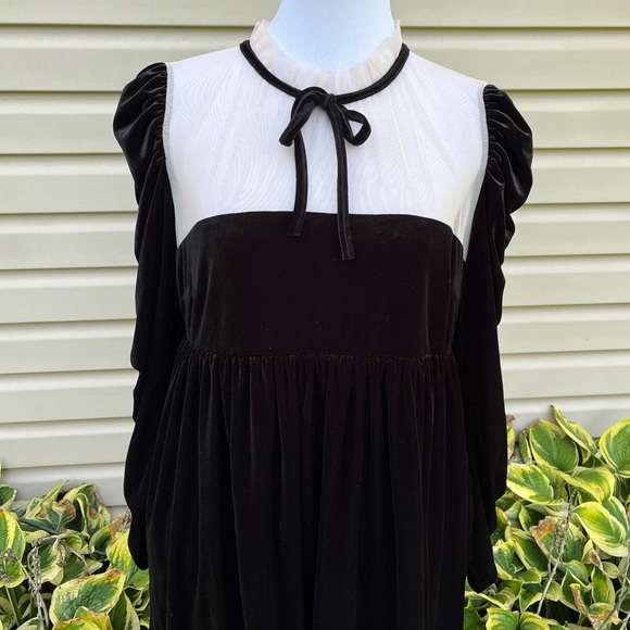 NWT Chelsea & Violet Long Shirred Sleeve Illusion Mesh Ruffle Black Velvet Dress - Picture 6 of 9